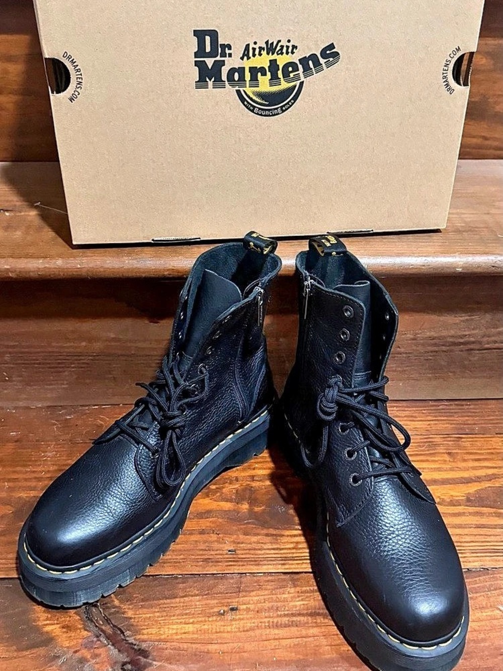 Doc Martens Jadon III Pisa Leather Platforms/ Black Leather Combat Boots Like Ne